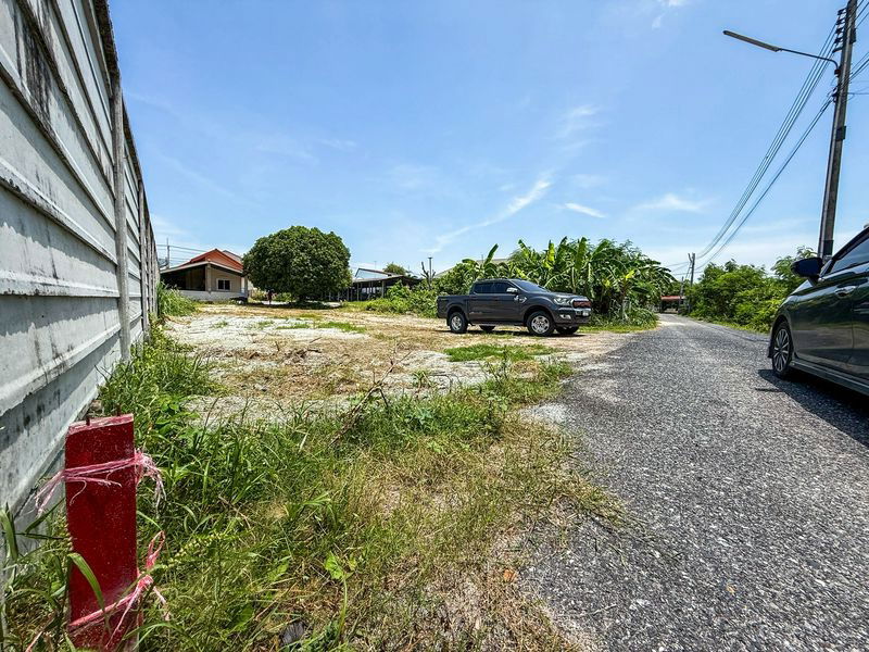รูป ขายที่ดินสวย ราคาถูก เขตบางแสน ถนนมิตรสัมพันธ์ บ้านปึก ชลบุรี  - รูปที่ 1/9