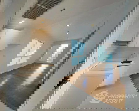 1-BR Condo at Condolette Ize Ratchathewi near BTS Ratchathewi (ID 2359228)