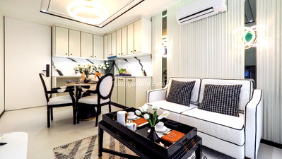 Condos for sale Central Pattaya Road : 🛏️ 2 Bed - 🛁 2 Bath - 🏙️ Pool View - 🇹🇭 THAI name - 🏢 Embassy Pattaya - Ref: EMBSJ03