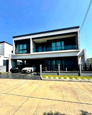 Houses for rent : 2-story detached house for rent, Centro Ramindra Village - Chatuchot 2, beautiful, luxurious, ready to move in. Interested, contact Line @841qqlnr