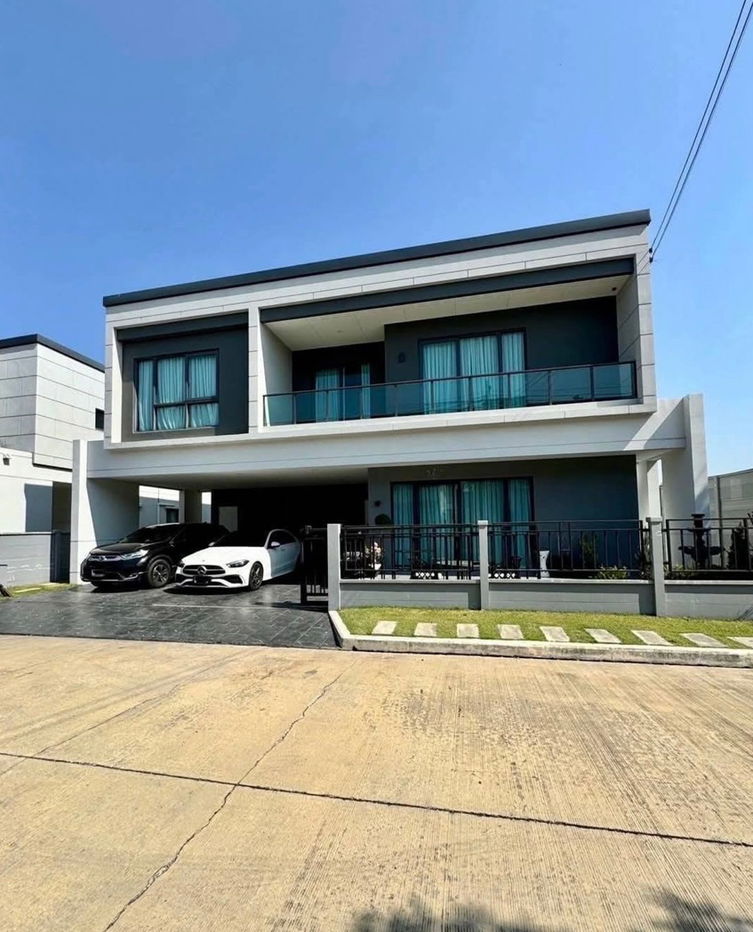 รูป เช่าบ้านเดี่ยว 2 ชั้น ม. เซนโทร รามอินทรา - จตุโชติ 2 สวย หรูหรา พร้อมอยู่ สนใจแอตไลน์ครับ@841qqlnr - รูปที่ 1/10
