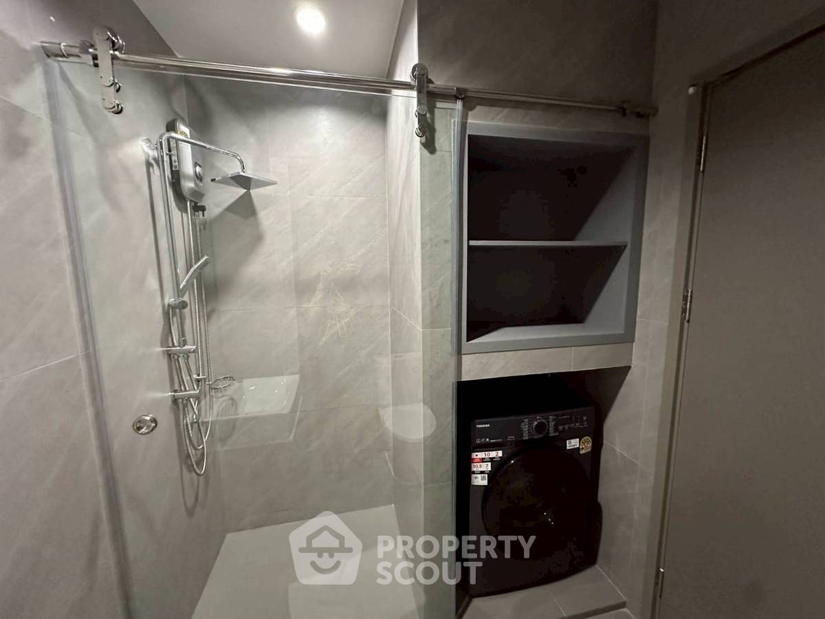 picture 1-BR Condo at IDEO Sukhumvit - Rama 4 near BTS Phra Khanong (ID 2359195) - 12/14