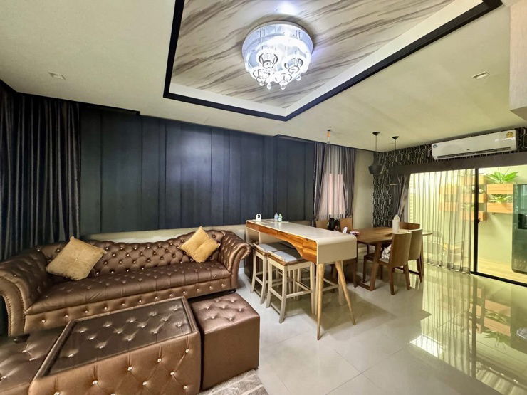 picture Luxury fully furnished townhouses move in ready  - 3/28