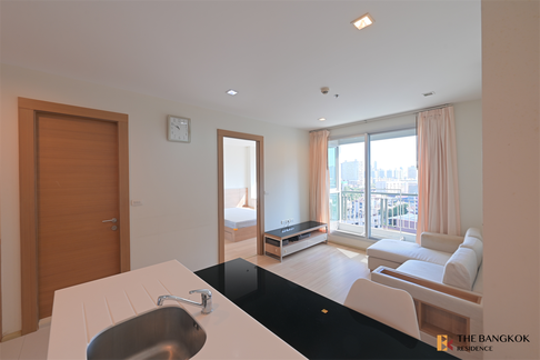 Great Value, Convenient for All Lifestyles RHYTHM Ratchada-Huaikhwang near MRT Huai Khwang Station