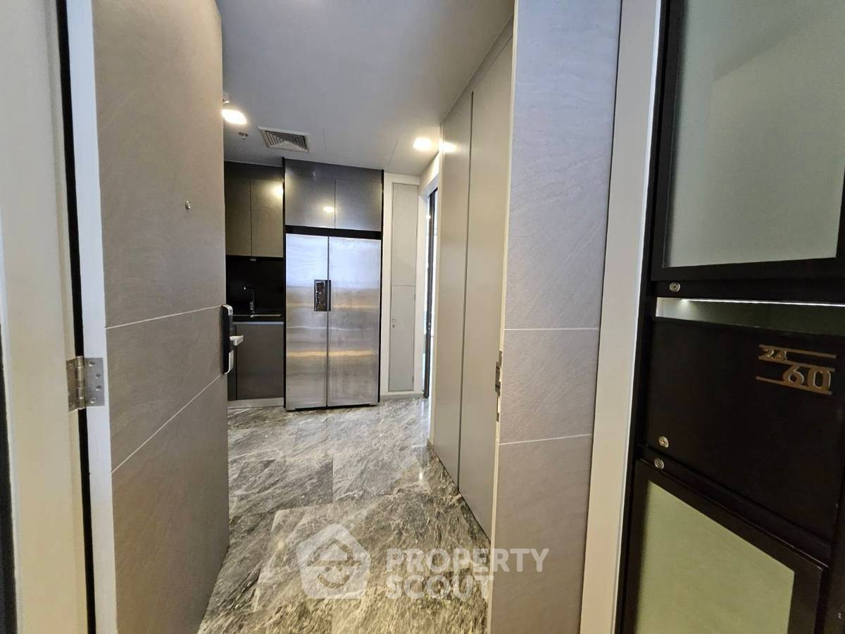 รูป คอนโด 2-ห้องนอน ที่ แอชตัน สุขุมวิท 41 ใกล้ BTS พร้อมพงษ์ (ID 2359033) - รูปที่ 13/14