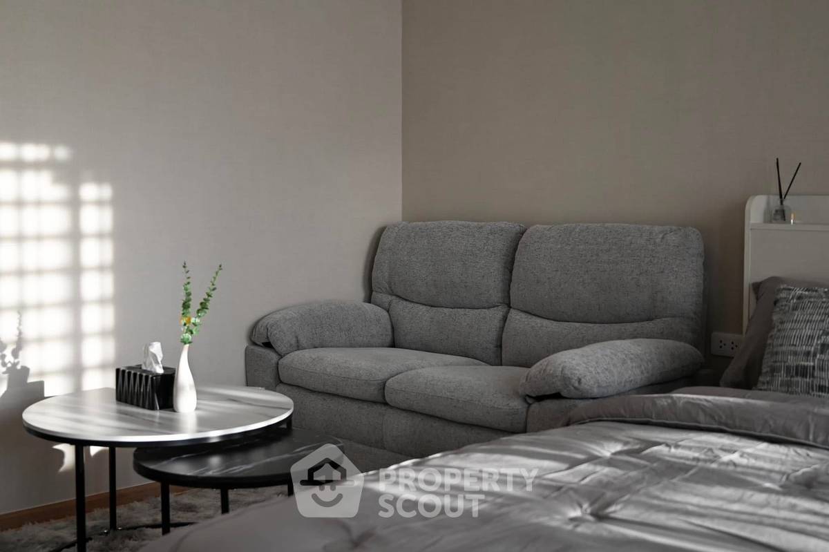 picture 1-BR Condo at Ideo Rama 9 - Asoke near MRT Phra Ram 9 (ID 2319285) - 8/8