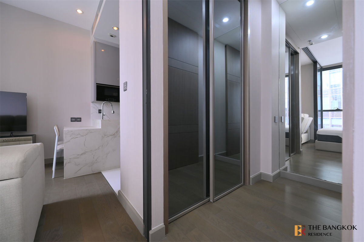รูป THE ESSE AT SINGHA COMPLEX  - ปล่อยเช่า 30,000 บาท/เดือน, 1 ห้องนอน 1 ห้องน้ำ 35 ตรม ห้องสวยมาก พร้อมอยู่ ( Line ID: loft.w หรือ เบอร์ 0842824246) - รูปที่ 9/10