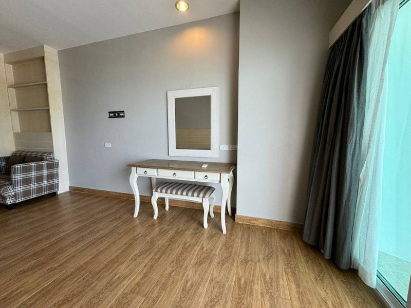 picture For Rent View Talay 8 Studio Room - 5/11
