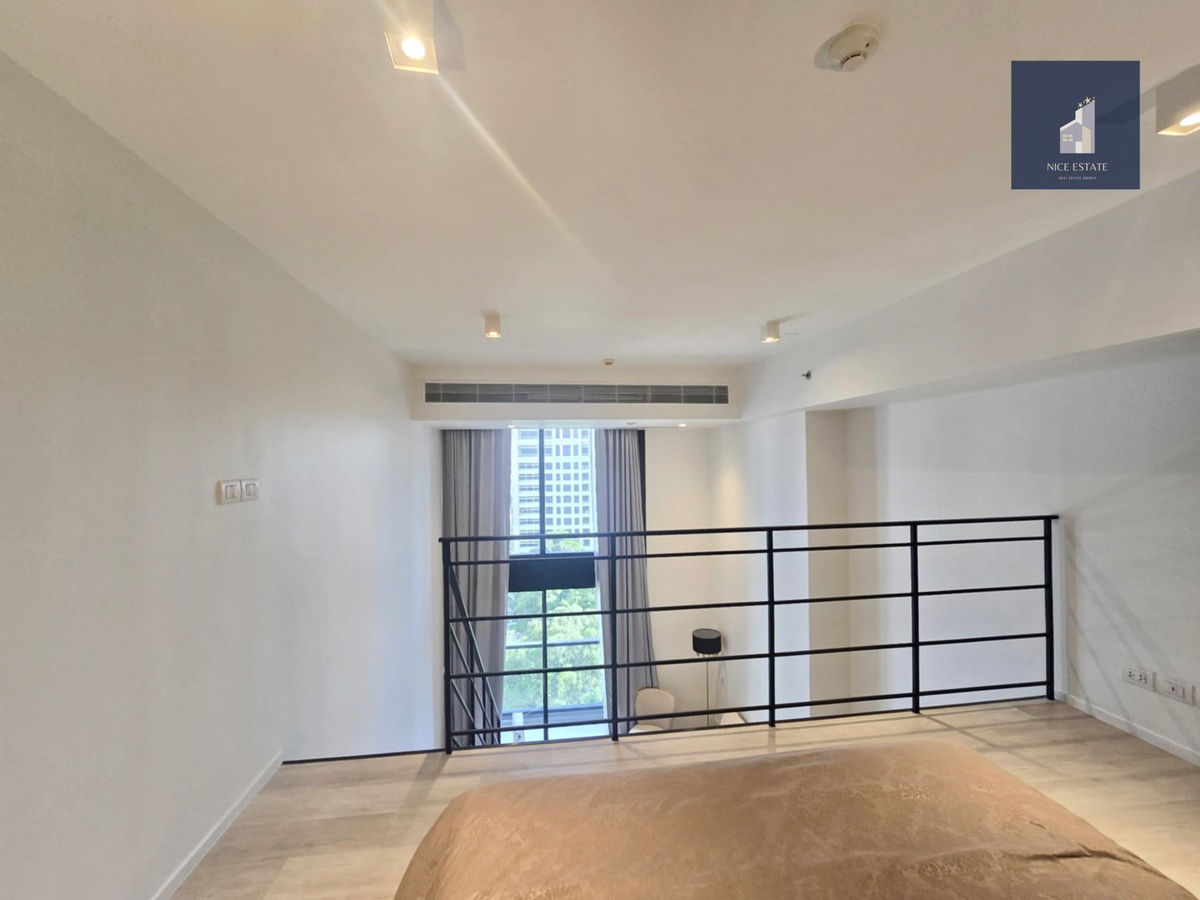 รูป The Lofts Silom BTS Surasak Lofts 1Bedroom Take Clear View - รูปที่ 11/12