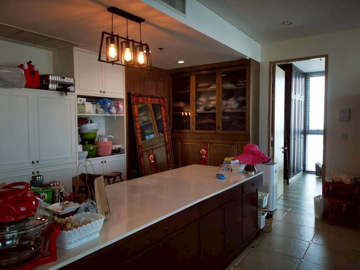 picture For Sale: The Breeze Narathiwas – Rare Unit with River View in Prime CBD Location Near BTS Chong Nonsi - 1/15