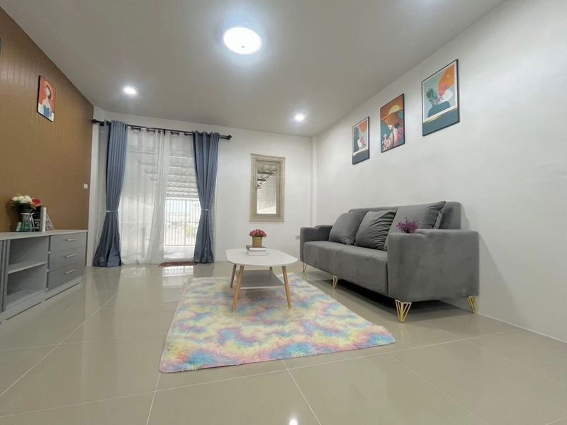 รูป ขายทาวน์โฮมรีโนเวทใหม่ ม.โกลเด้นท์โฮม3 แหลมฉบัง ศรีราชา - รูปที่ 6/13