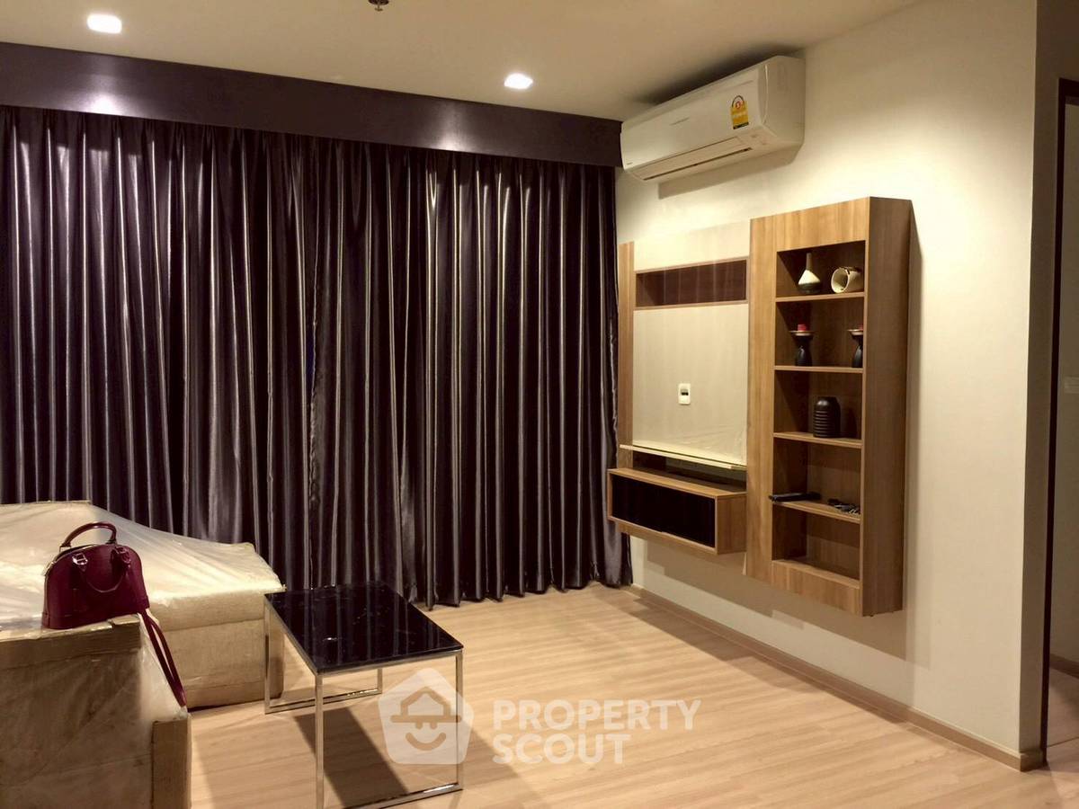 รูป คอนโด 2-ห้องนอน ที่ ริธึ่ม สาทร ใกล้ BTS สะพานตากสิน (ID 2359439) - รูปที่ 1/13