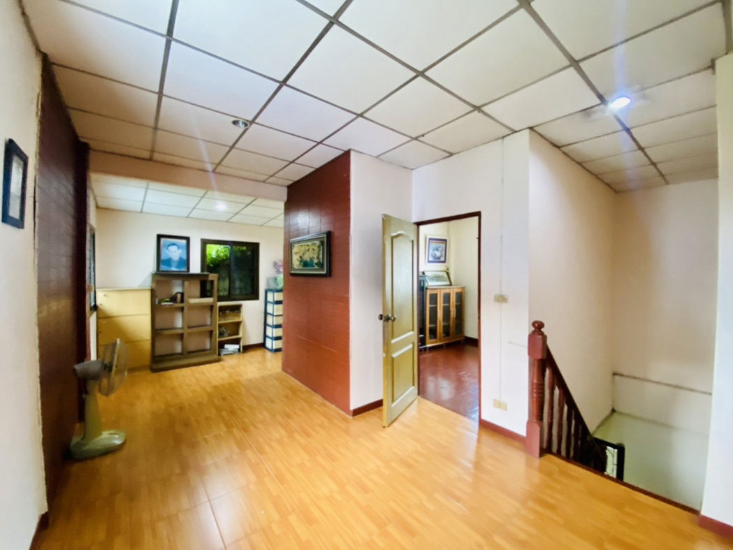 picture Single house for sale, Nong Khaem, Phetkasem 79 yaek 15, usable area 212 sq m, size 1 ngan 3.9 sq wa, convenient transportation - 8/12