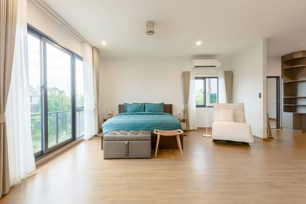 picture For Rent Baan Klang Mueng The Edition Bangna (4Bedroom 4Bathroom) Type 300 Sqm. Rent 120k/month ▫️Line: @sanhaproperty📲092-6242892 Code: SHW055 - 14/20