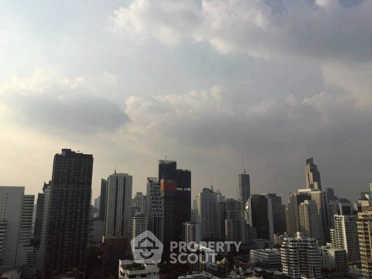 รูป คอนโด 1-ห้องนอน ที่ โนเบิล บีอี 33 สุขุมวิท ใกล้ BTS พร้อมพงษ์ (ID 2359622) - รูปที่ 8/8