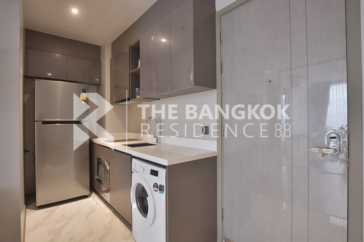 picture RHYTHM Ekkamai Easy Travel, Fully Utilized Space near BTS Ekkamai - 3/10