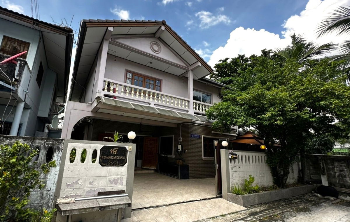 picture Single house for sale, fully furnished with golden teak furniture! Im-Aumphorn 3 Village – Soi Ratchaphruek 8 - 1/15
