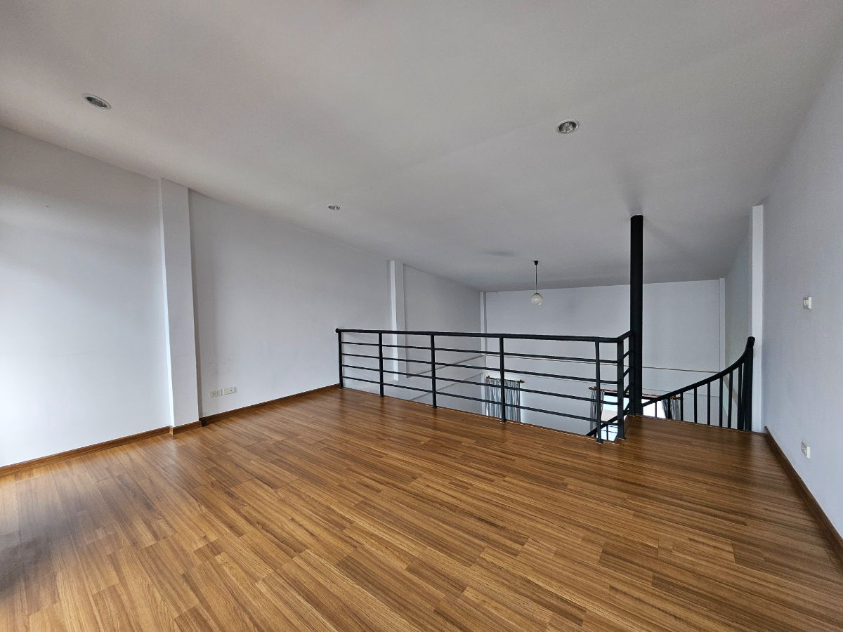 รูป Haus 35 แจ้งวัฒนะ — บ้านสวย ทำเลดี ใกล้รถไฟฟ้าเพียง 600 เมตร! - รูปที่ 31/36
