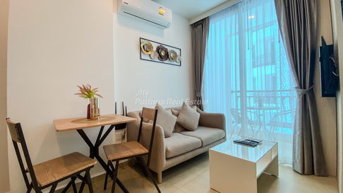 🛏️ 1 ห้องนอน - 🛁 1 ห้องน้ำ - 🏙️ Pool Views - 🌏 ชื่อชาวต่างชาติ - 🏢 City Garden Olympus Pattaya - รหัส: CGOLY17
