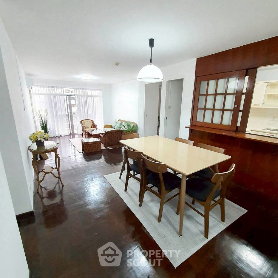 picture 3-BR Condo at The Heritage Condominium near BTS Nana (ID 2359326) - 9/10