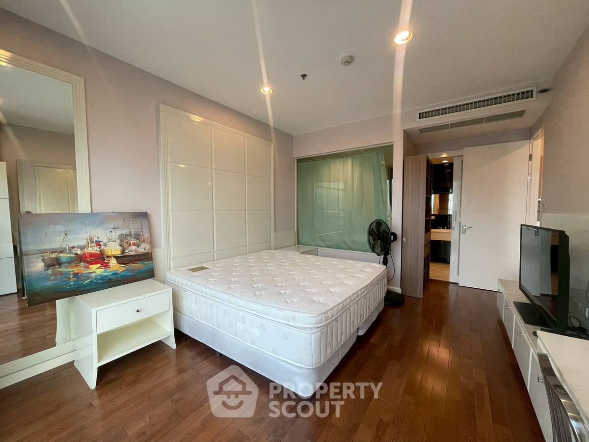 picture 1-BR Condo at The Address Chidlom near BTS Chit Lom (ID 2359706) - 6/9
