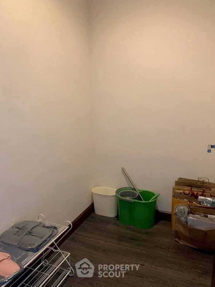รูป คอนโด 3-ห้องนอน ที่ เดอะ เครสท์ ร่วมฤดี ใกล้ BTS เพลินจิต (ID 2359679) - รูปที่ 5/20