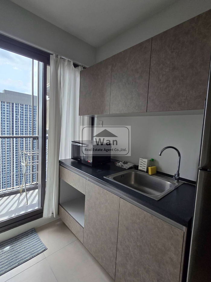 picture politan aqua riverside condo for rent - 12/12