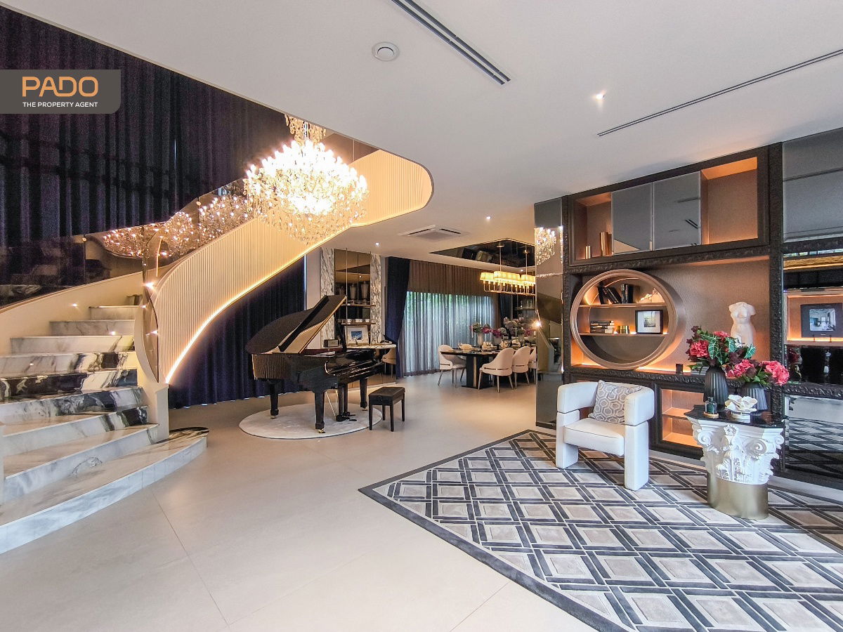 picture Luxury Fully Furnished Show Home for Sale | Grand Bangkok Boulevard Krungthep Kritha — 5 Bed, 6 Bath, 5 Parking, 2 Maid’s R - 8/35