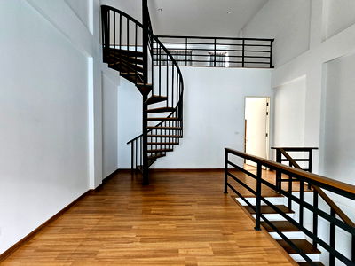 เช่าทาวน์โฮม ถนนแจ้งวัฒนะ : Haus 35 แจ้งวัฒนะ — บ้านสวย ทำเลดี ใกล้รถไฟฟ้าเพียง 600 เมตร!