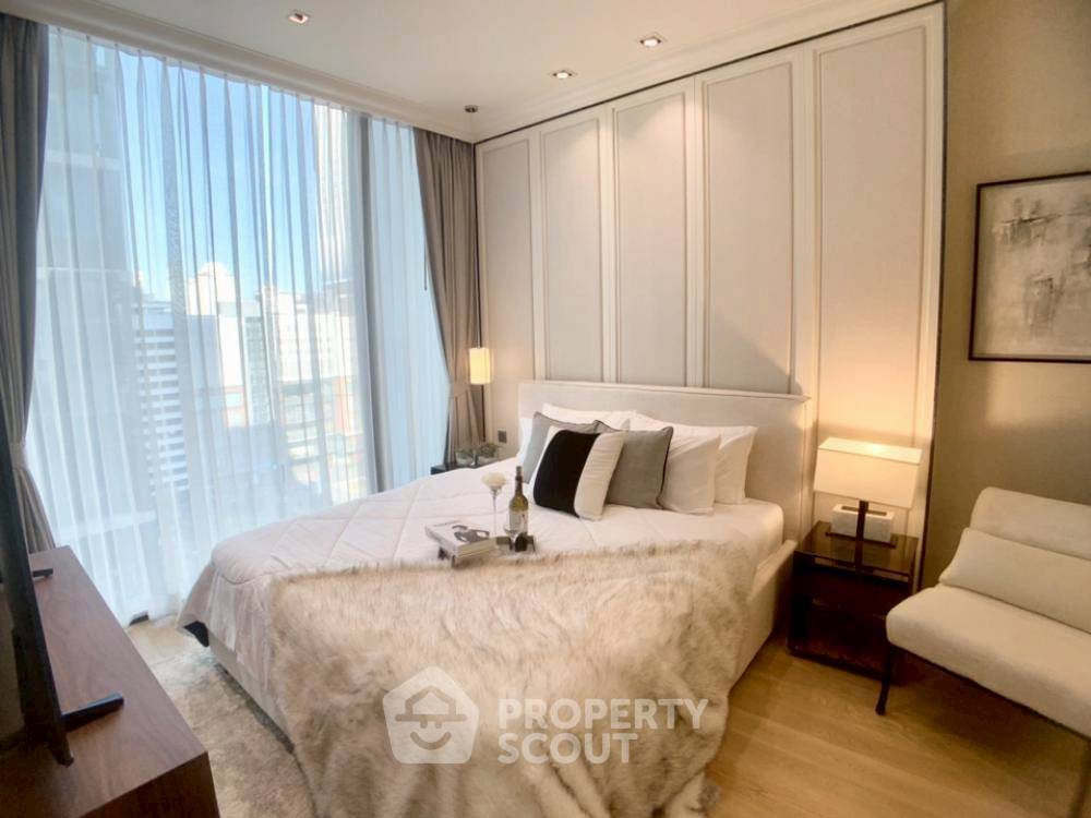 picture 2-BR Condo at 28 Chidlom near BTS Chit Lom (ID 2359193) - 11/14
