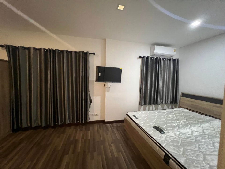 รูป ให้เช่าทาวน์โฮมสองชั้น          3 ห้องนอน    2 ห้องน้ำ  1  ห้องครัว 1  ที่จอดรถ - รูปที่ 11/14