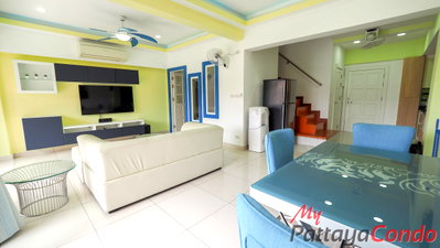 Condos for sale : 🛏️ 2 Bed - 🛁 2 Bath - 🏙️ Pool View - 🇹🇭 THAI name - 🏢 Thabali Condominium Pattaya - Ref: TBL05