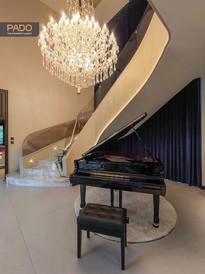 picture Luxury Fully Furnished Show Home for Sale | Grand Bangkok Boulevard Krungthep Kritha — 5 Bed, 6 Bath, 5 Parking, 2 Maid’s R - 7/35
