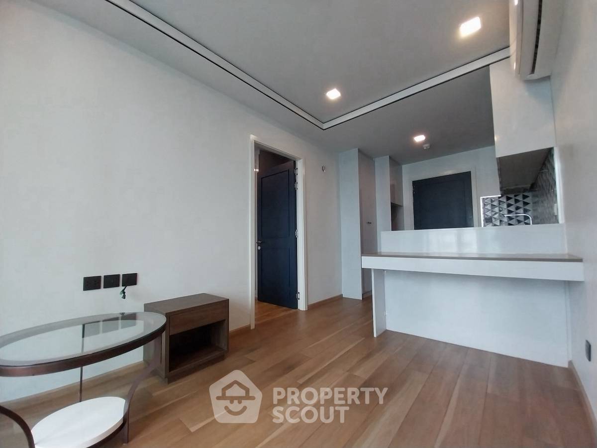 รูป คอนโด 1-ห้องนอน ที่ มาเอสโตร 01 สาทร - เย็นอากาศ ใกล้ MRT คลองเตย (ID 2359263) - รูปที่ 4/14
