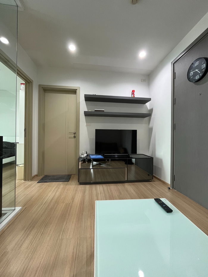 picture The Base Rama 9 - Ramkhamhaeng | 1 Bedroom on 20th Floor | Only 13,500 THB/Month - 3/9