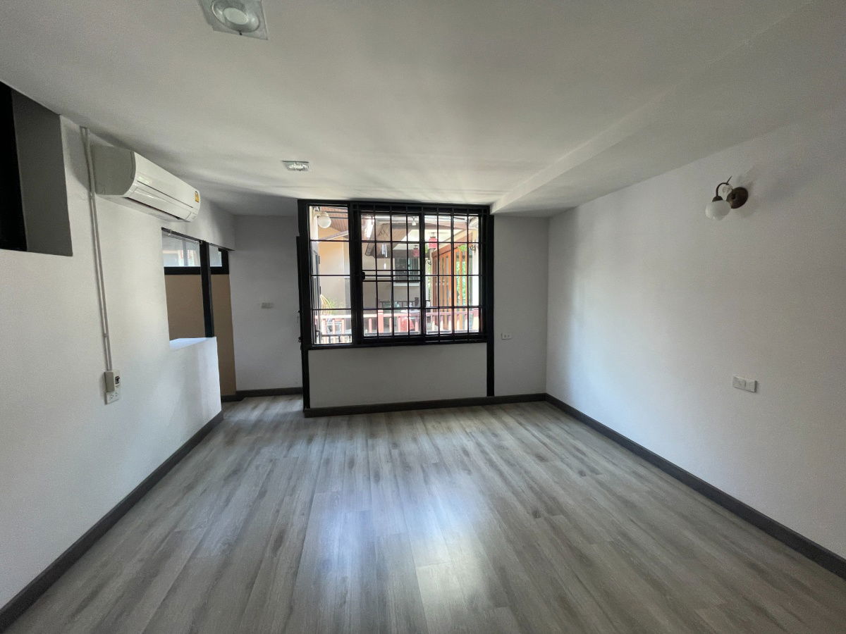 รูป ขายบ้านเดี่ยววราบดินทร์ คลอง 5หลังใหญ่ - รูปที่ 7/10