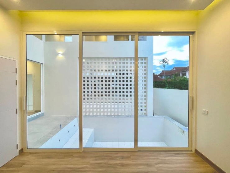 รูป ขายบ้านพูลวิลล่า Lux Modern ใจกลางเมืองเชียงใหม่ ใกล้นิมมาน , มช.,เมญ่า - รูปที่ 12/25