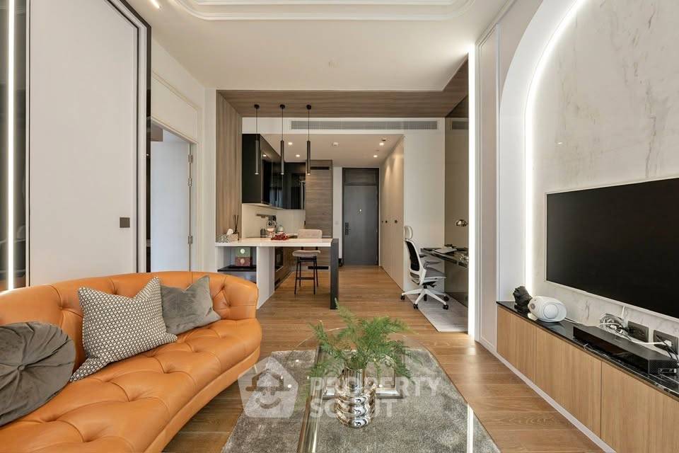 picture 1-BR Condo at Muniq Langsuan near BTS Ratchadamri (ID 1978708) - 1/10