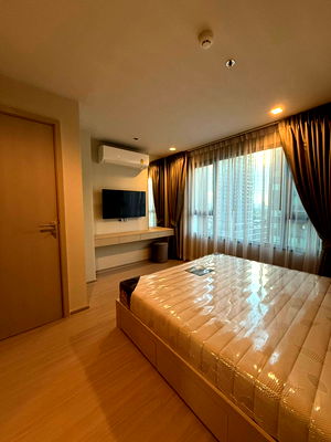 Condos for rent BTS Ladphrao Intersection : Code: KJ9232  for rent Life Ladprao // Line ID: @kjcondo (with @) //