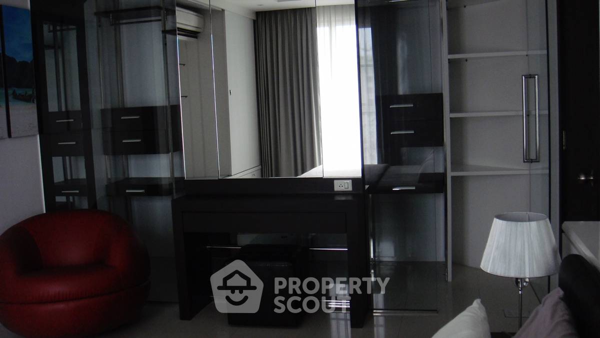 picture 2-BR Condo at Citi Smart Sukhumvit 18 near BTS Asok (ID 509785) - 6/10