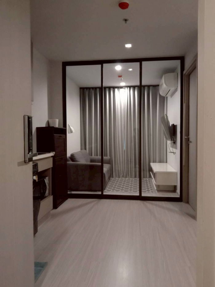 picture Code: KJ9231  for rent Life Ladprao // Line ID: @kjcondo (with @) // - 1/12