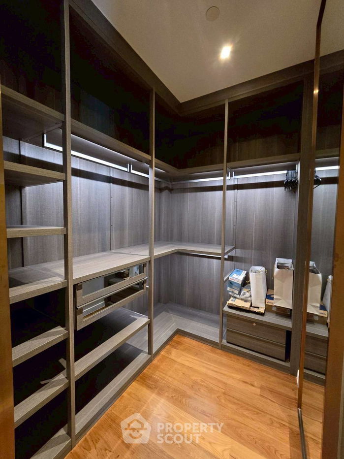 picture 2-BR Condo at Sindhorn Tonson near BTS Ratchadamri (ID 2359666) - 9/10