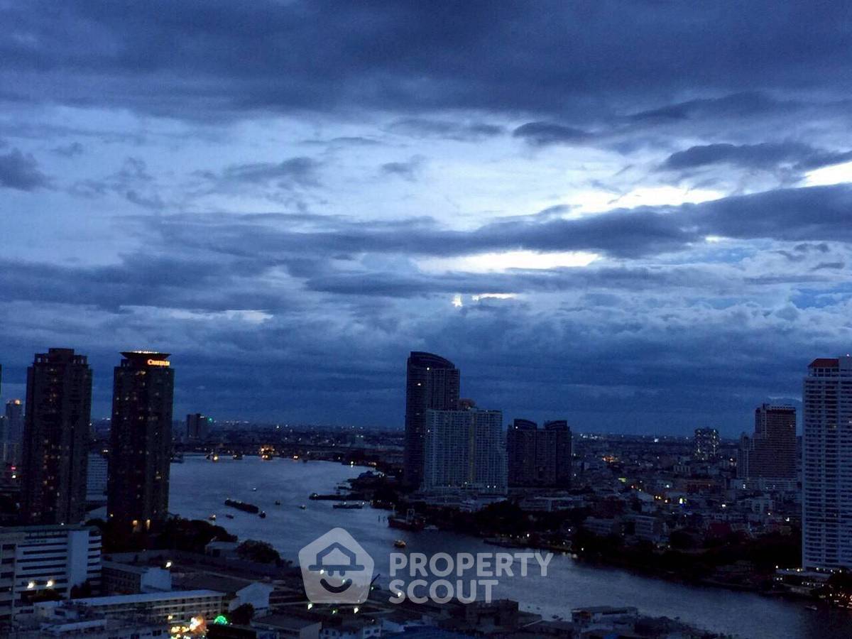 รูป คอนโด 2-ห้องนอน ที่ ริธึ่ม สาทร ใกล้ BTS สะพานตากสิน (ID 2359439) - รูปที่ 13/13