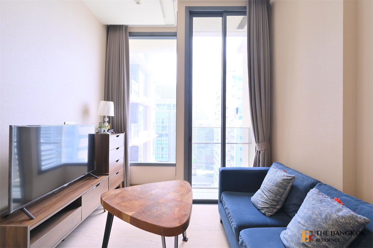 picture The Esse Asoke  - Best price 28,000 bath / month,1B1B size 37 sqm, available ( Line ID: loft.w or phone: 0842824246)  - 9/11