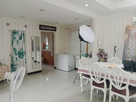 picture Single House for Sale – Pruksa Village 8, Sai Mai, Bangkok Price: 4,400,000 THB (Transfer fee 50/50) Location: Sukhaphiban 5/70 Road - 6/15