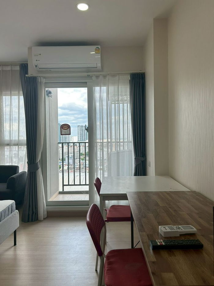 picture PFD-06231	Condo for Rent: Supalai Veranda Ramkhamhaeng Schedule a viewing ■ Line: @propertyfinder		 - 3/9