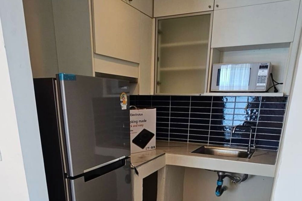 picture  For Sale ! high floor 24+, minimalist style, rare item, Good location!! 🔥 Code C20251000051...Thru Thonglor, 2 bed, 2 bath, furnished, Special Deal!! - 5/7