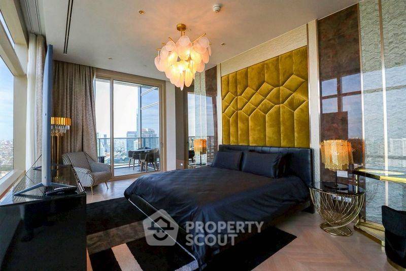 picture 3-BR Condo at Four Seasons Private Residences Bangkok near BTS Saphan Taksin (ID 2359850) - 9/13
