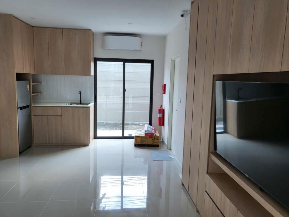 picture WS4956 [Rent] Baan Klang Muang Sukhumvit-Onnut 💰 Rent 35,000 baht/month 📍 BTS Srinakarin - 15/15