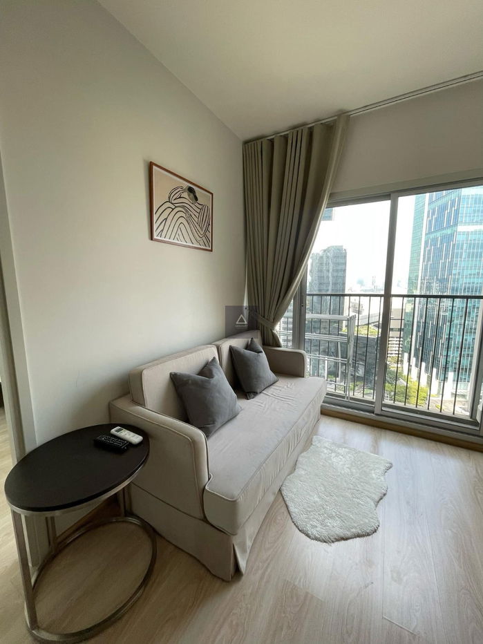 picture For rent Noble Revolve Ratchada 2 Ready to move in - 2/18